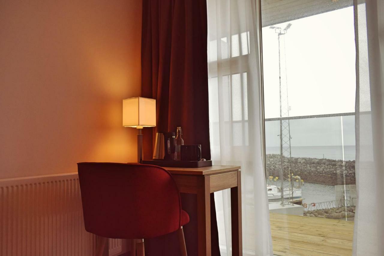Hotel Duus By Keflavik Airport Экстерьер фото