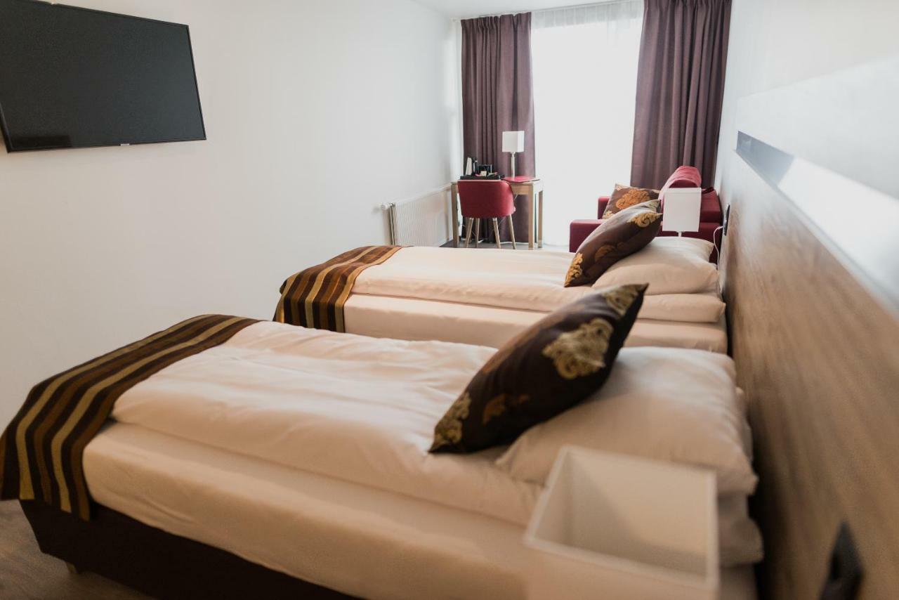 Hotel Duus By Keflavik Airport Экстерьер фото