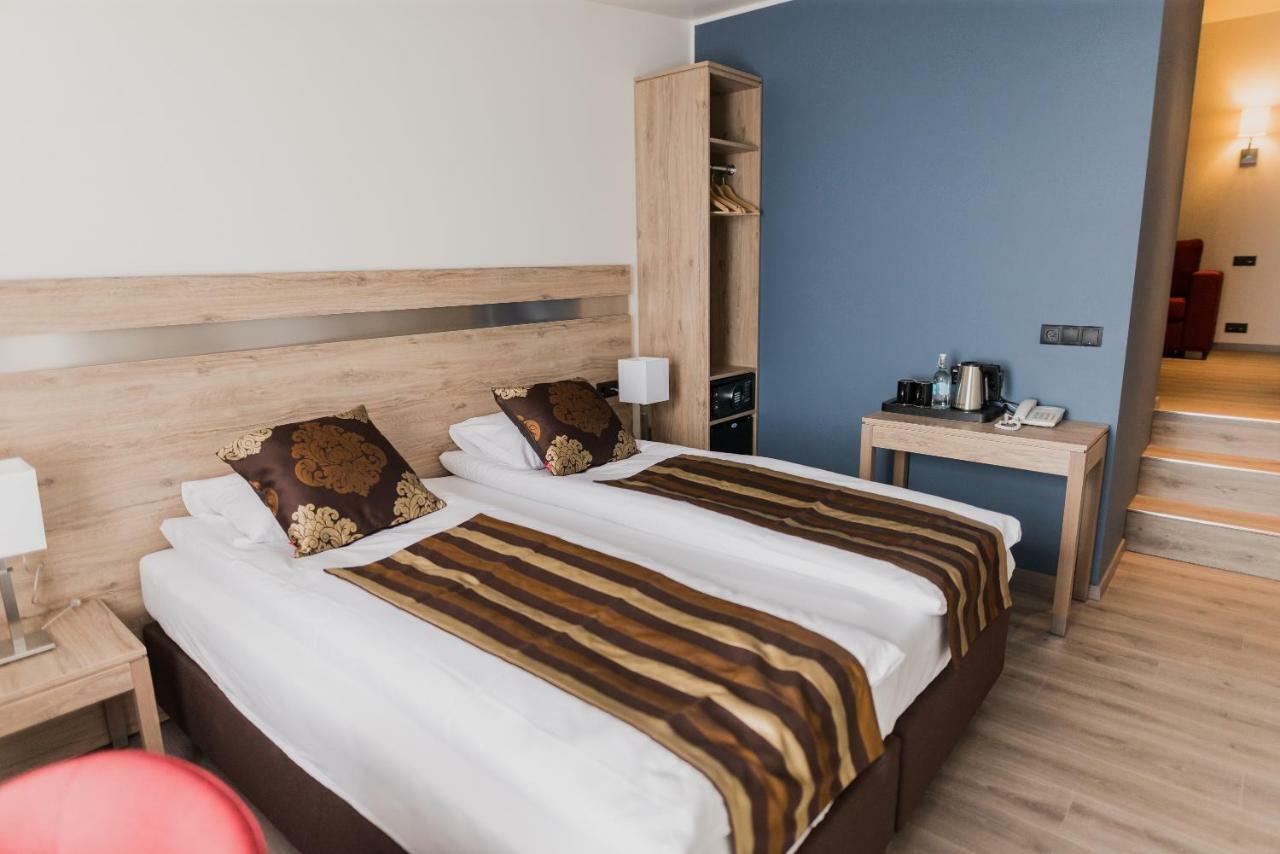 Hotel Duus By Keflavik Airport Экстерьер фото